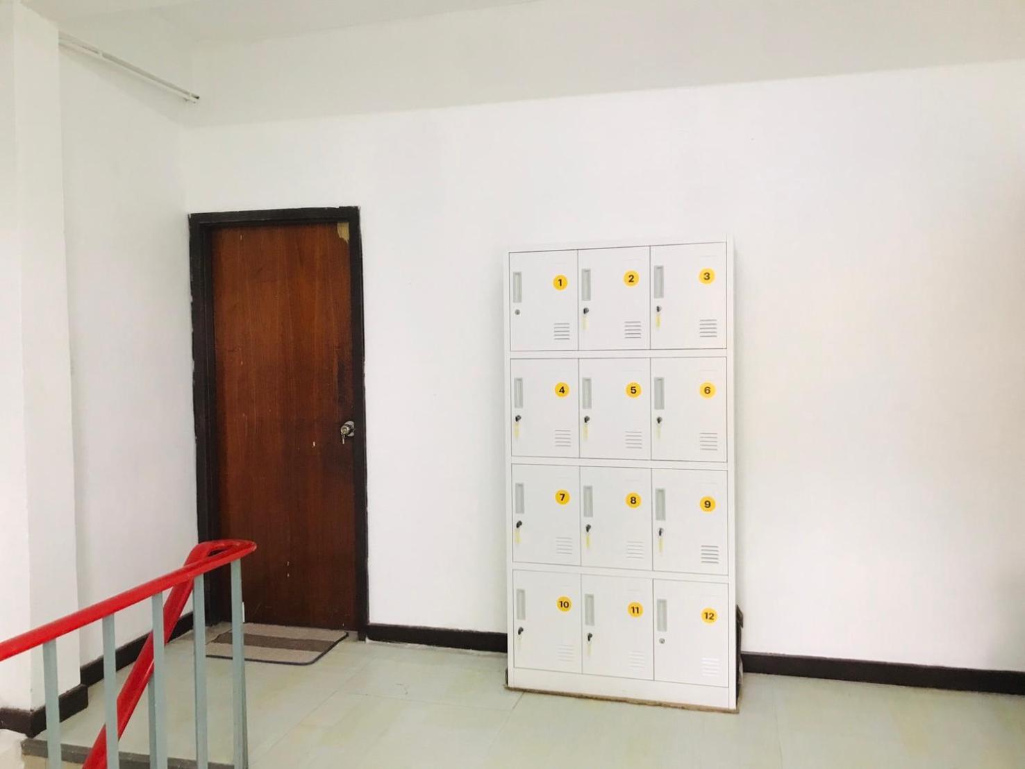 Silom Guesthouse 방콕 외부 사진